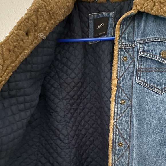 Jeans jacket - Picture 2 of 3